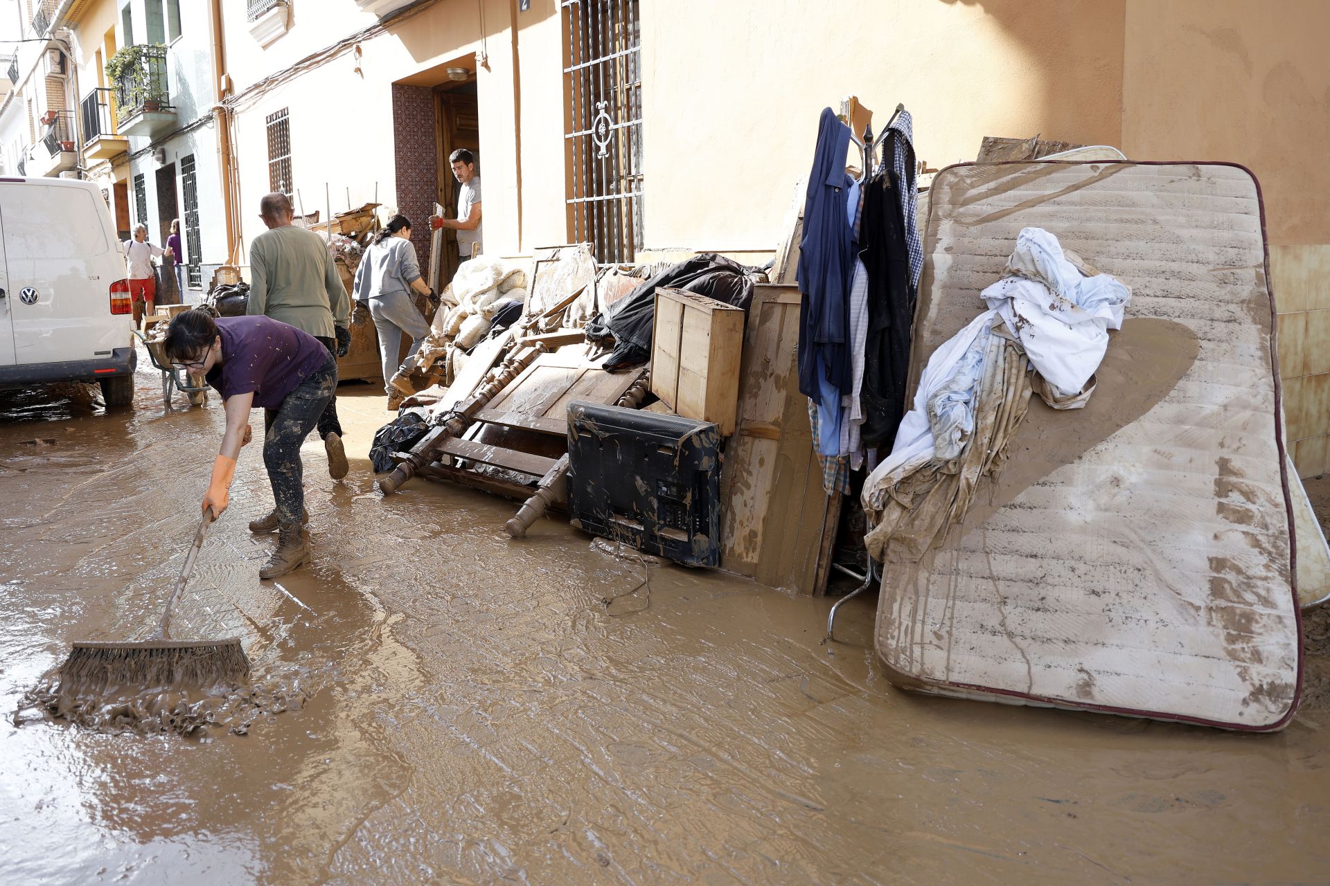 La solidaridad de los pueblos más afectados por la DANA