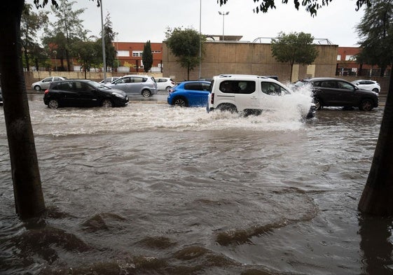 Inundaciones este jueves en la ciudad de Castellón.