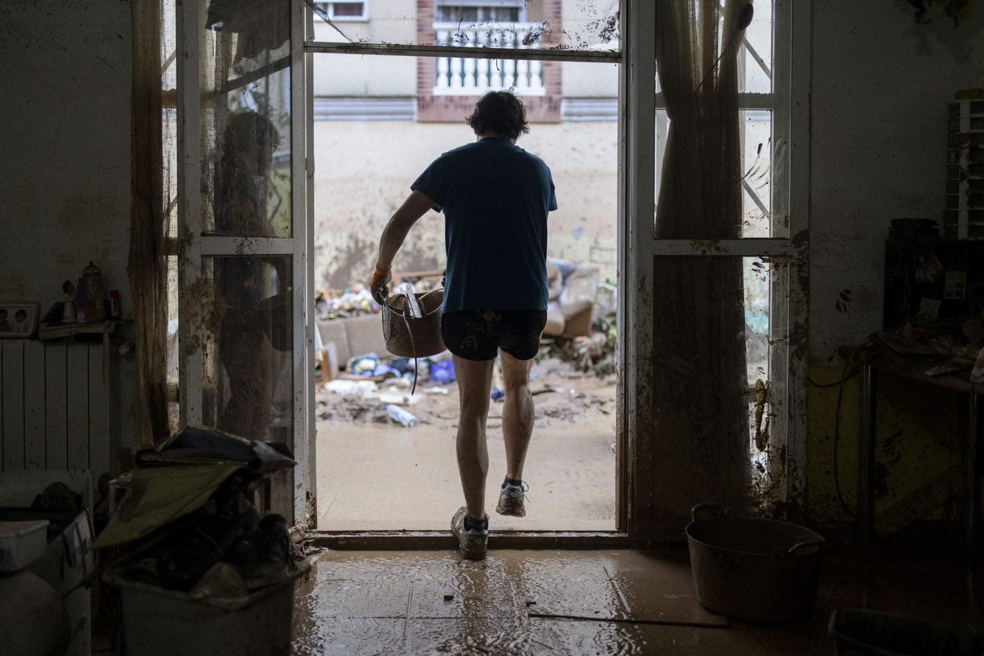 Los trabajos de rescate continúan en los pueblos de Valencia siete días después de la DANA