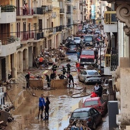 Estado de una calle en Algemesí.