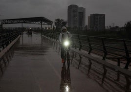 Lluvia sobre la ciudad de Valencia.