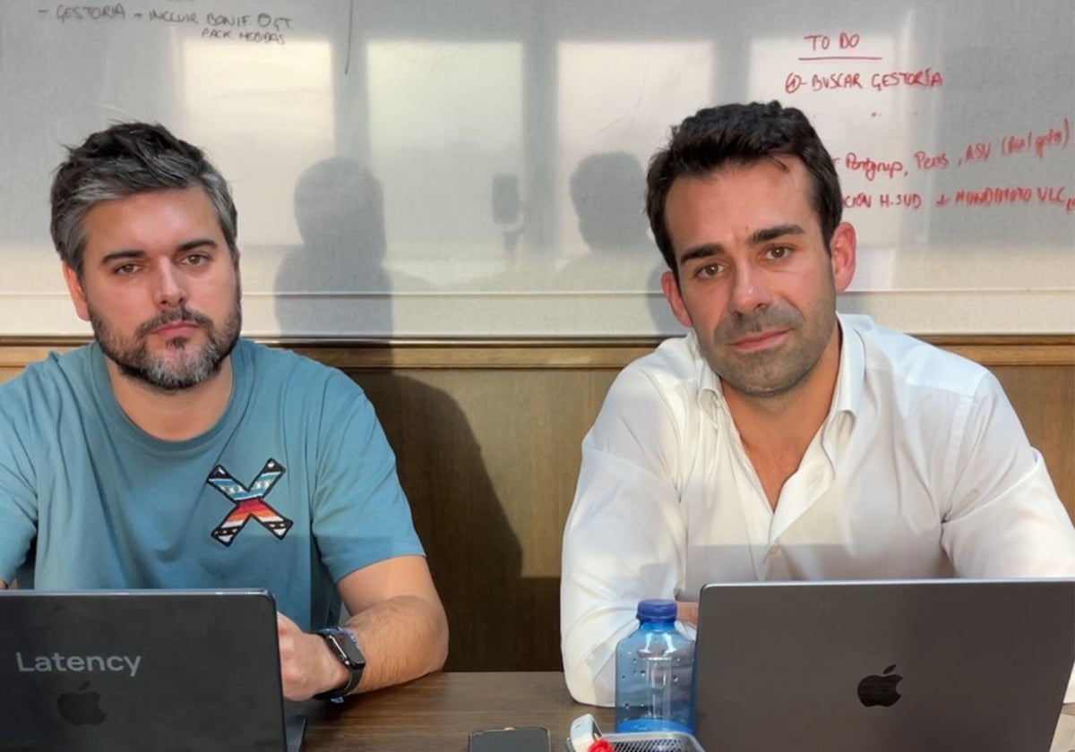 Diego Moya, cofundador de VIBEX, y Joaquín Durán, CEO de Bluebull.