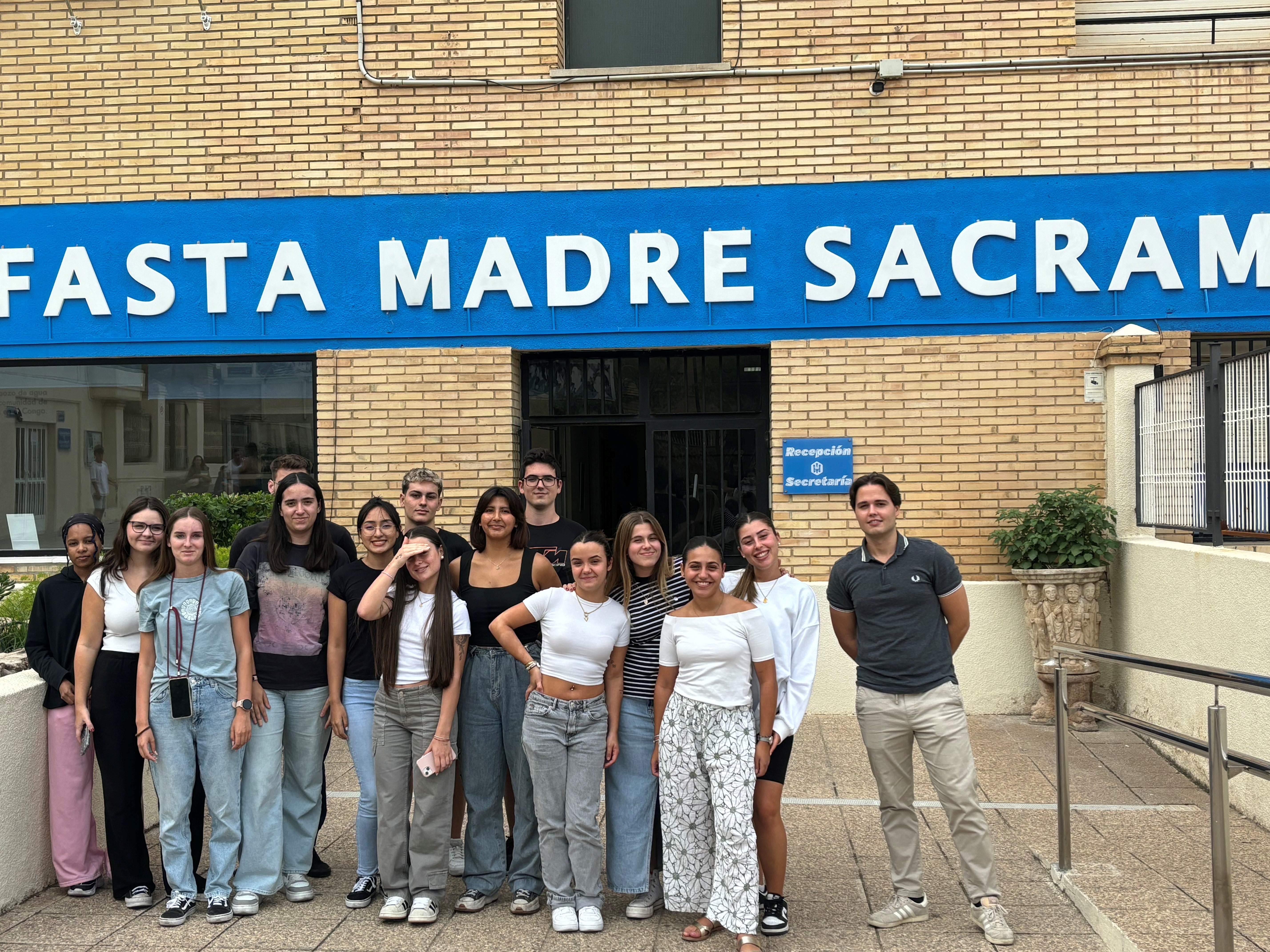 El grupo que participará en la presente edición representando a Fasta Madre Sacramento.