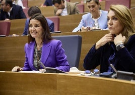 Ruth Merino (a la izquierda), en Les Corts junto con Susana Camarero (derecha).