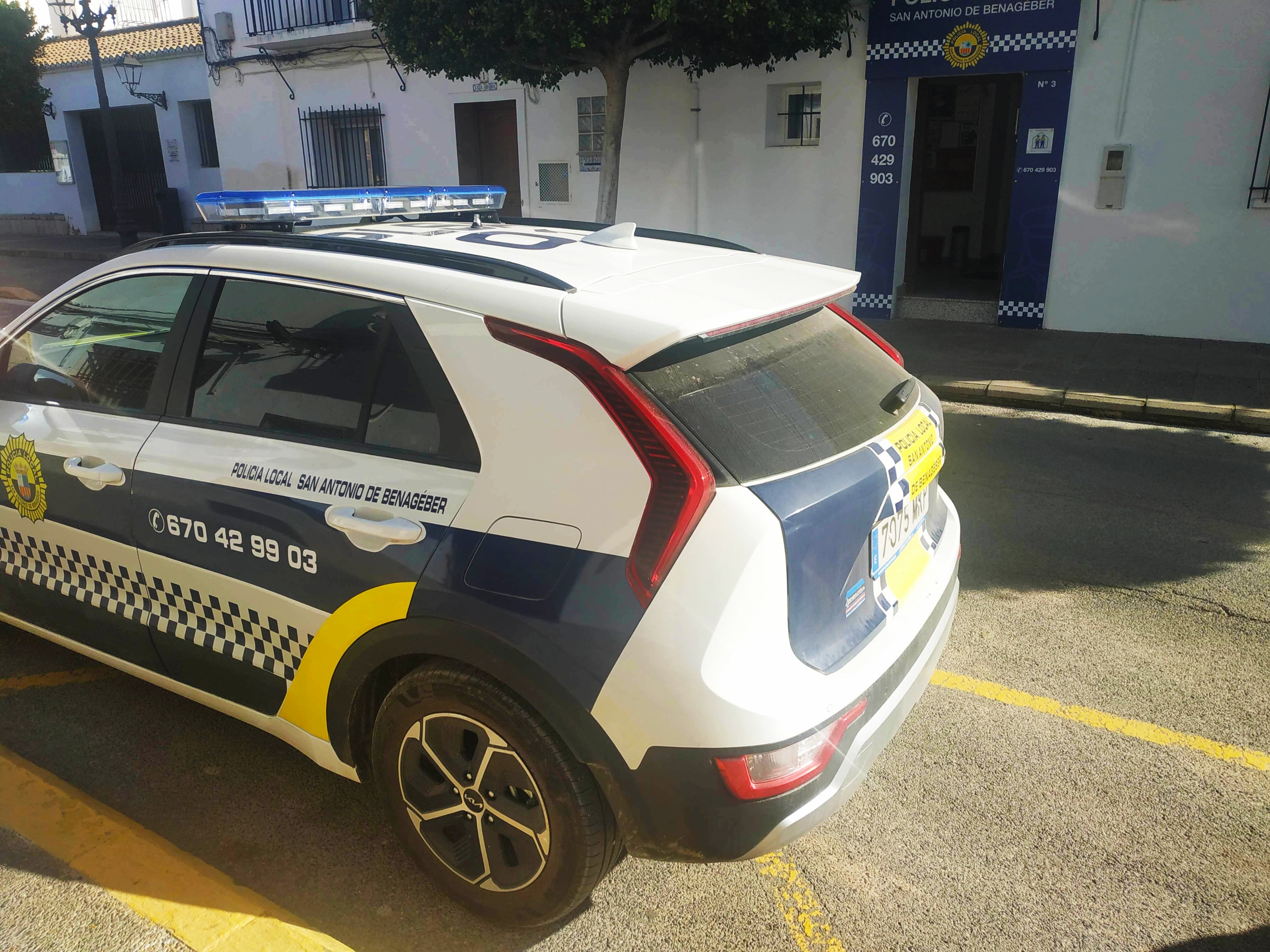 Vehículo policial de San Antonio de Benagéber.