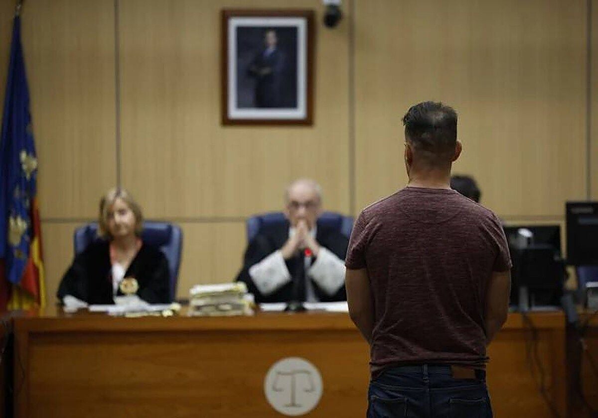 El Tuvi durante otra de sus causas abiertas en la Audiencia Provincial de Valencia.
