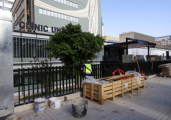 Últimos trabajos en la ampliación del hospital Clínico, en Blasco Ibáñez.