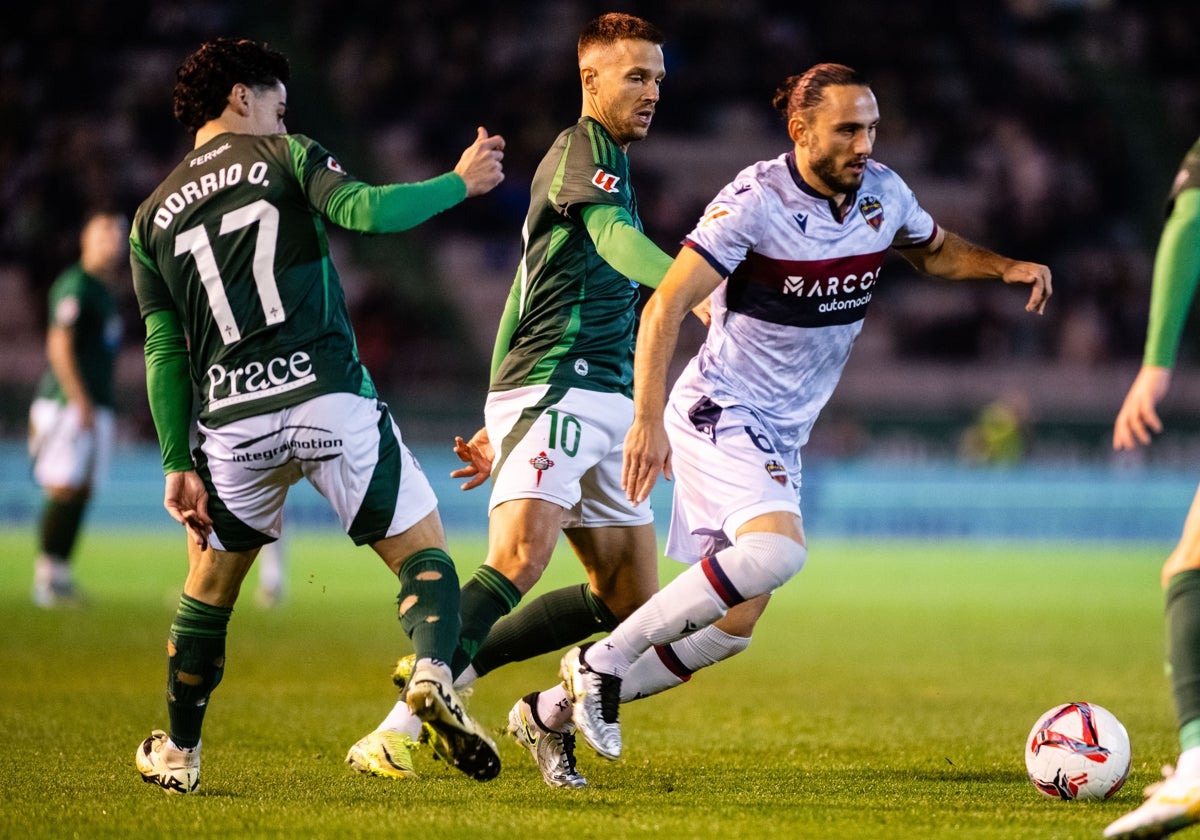 Giorgi Kochorashvili, ante el Ferrol.