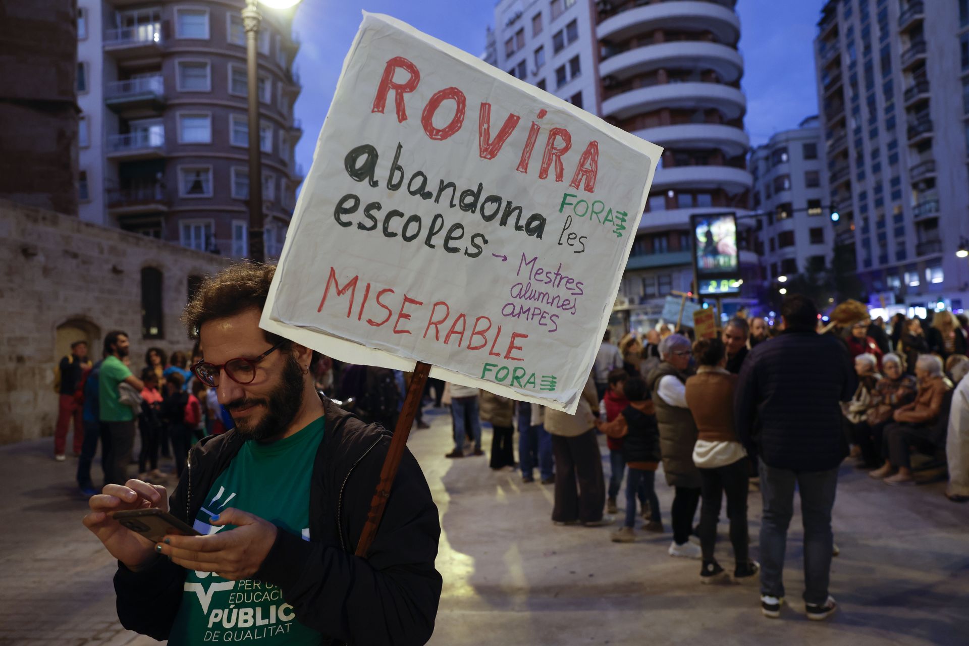 Imágenes de la manifestación en Valencia contra la gestión de Educación tras la DANA