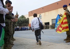 Primer día de clase en el edificio de Infantil y Primaria del colegio Nuestra Señora del Socorro de Benetússer.