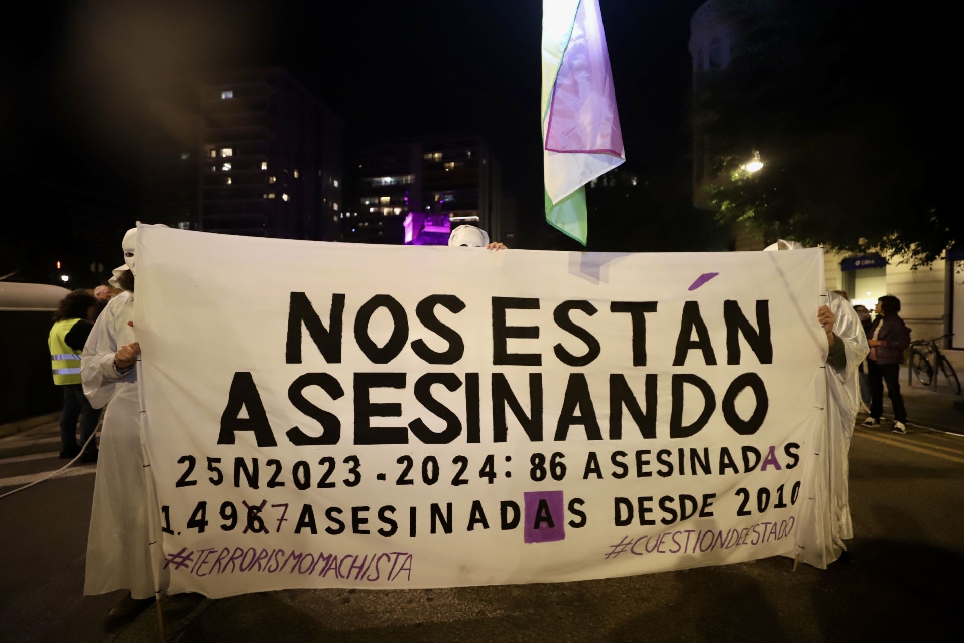 Las imágenes de la manifestación por el 25-N en Valencia