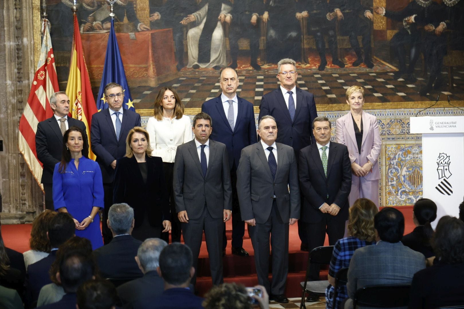 FOTOS | Toma de posesión de los nuevos consellers en Les Corts