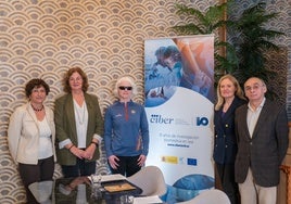 Participantes en el acto de presentación del Congreso CIBER: Anna Bigas, Deborah Burks, Marta Arce, Dolores Corella y Federico Pallardó.