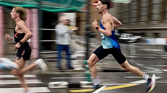 Andreu Blanes, a triturar el récord autonómico en su debut en maratón