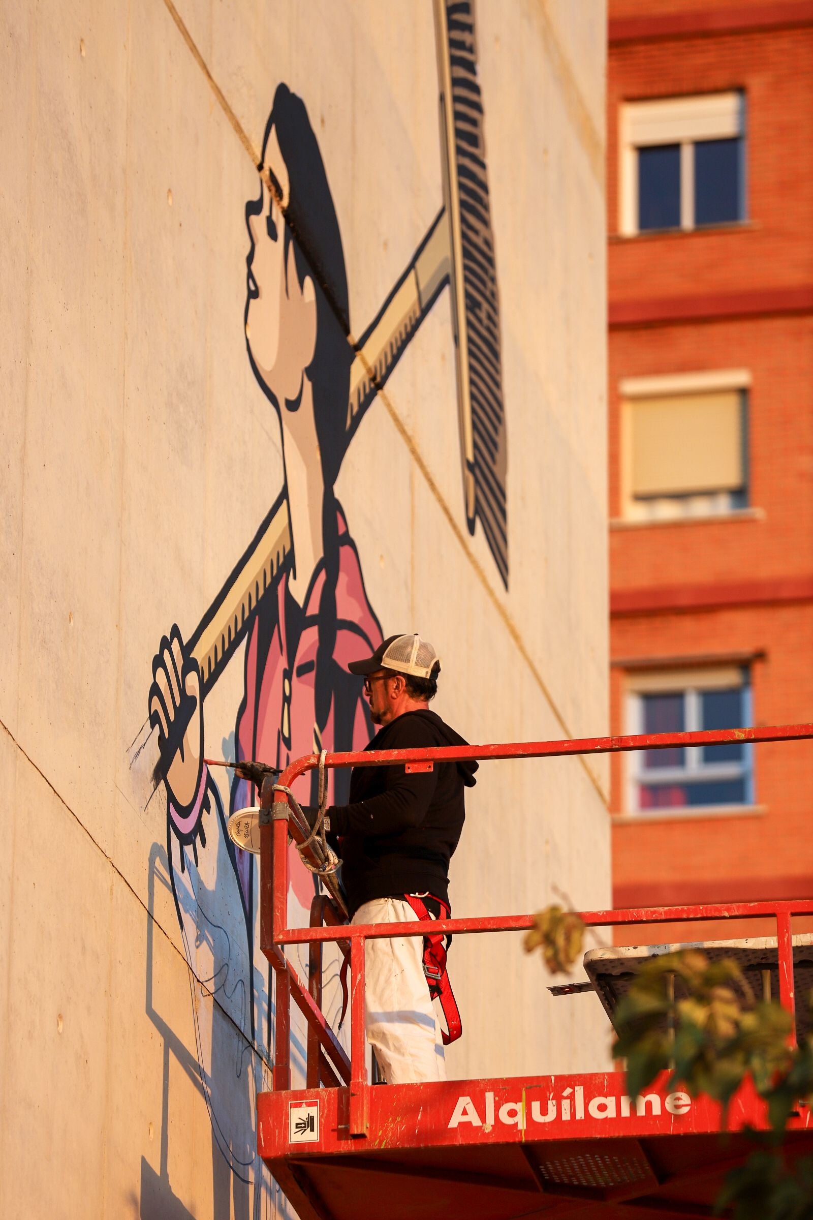 El homenaje de Paco Roca a los voluntarios de la DANA se hace mural