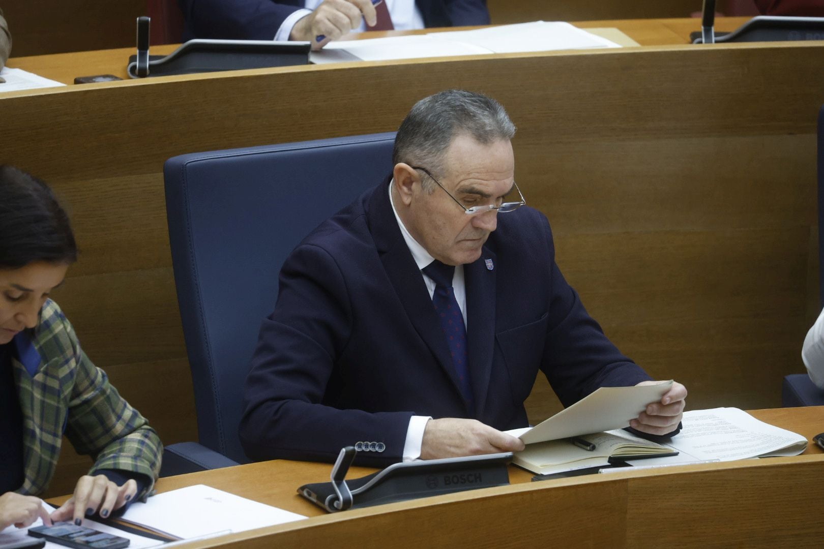 FOTOS | Sesión de control a Mazón en Les Corts