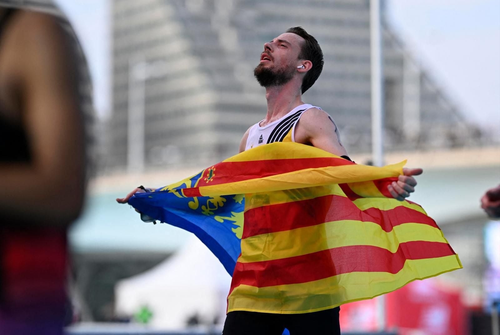 FOTOS: Así ha sido la llegada del Maratón de Valencia