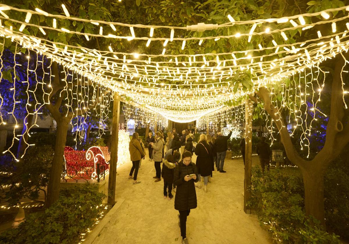 Encendido de luces de Navidad en Valencia.