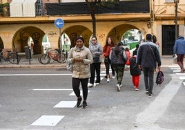 Nuevo paso de peatones en la calle Alboraya de Valencia.