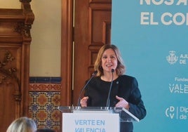 La alcaldesa de Valencia, María José Catalá, en la presentación de la campaña de apoyo al turismo.