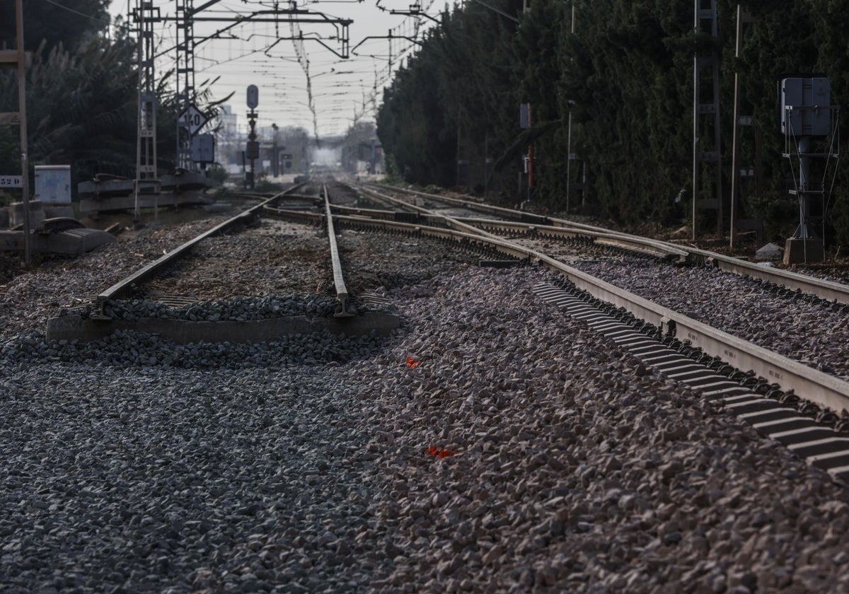 Trabajos en el entorno de la estación de Massanassa.