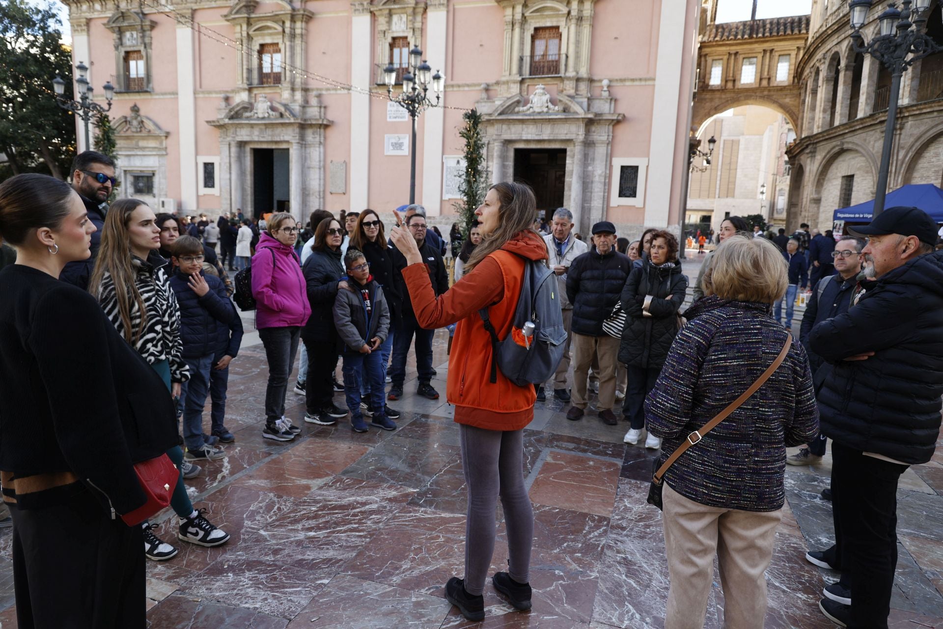 Ni el frío desanima a los turistas en Valencia