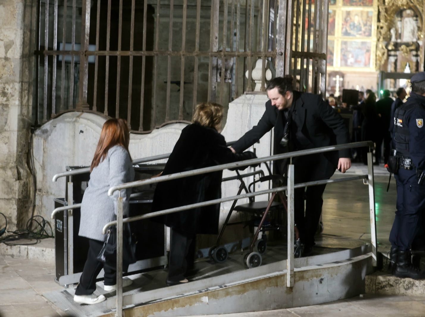 FOTOS | Funeral por las víctimas de la DANA en la Catedral de Valencia