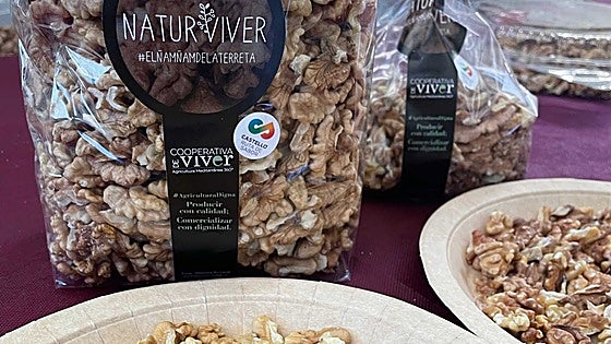 Viver celebra su Feria de la Nuez y la Almendra