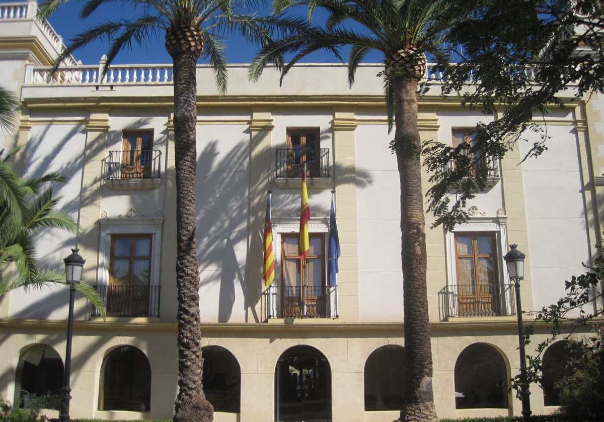 La OMIC de Moncada refuerza la atención a los afectados por la Dana