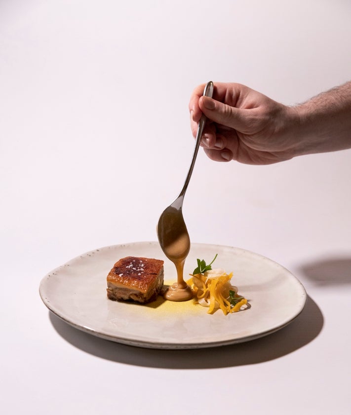 Imagen secundaria 2 - Qué hace un futbolista como tú en un restaurante Michelin como éste: el caso de David Timor en el Origen Carcaixent