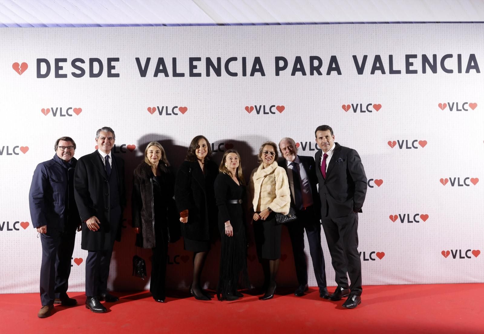 FOTOS | Cena solidaria &#039;Desde Valencia para Valencia&#039;