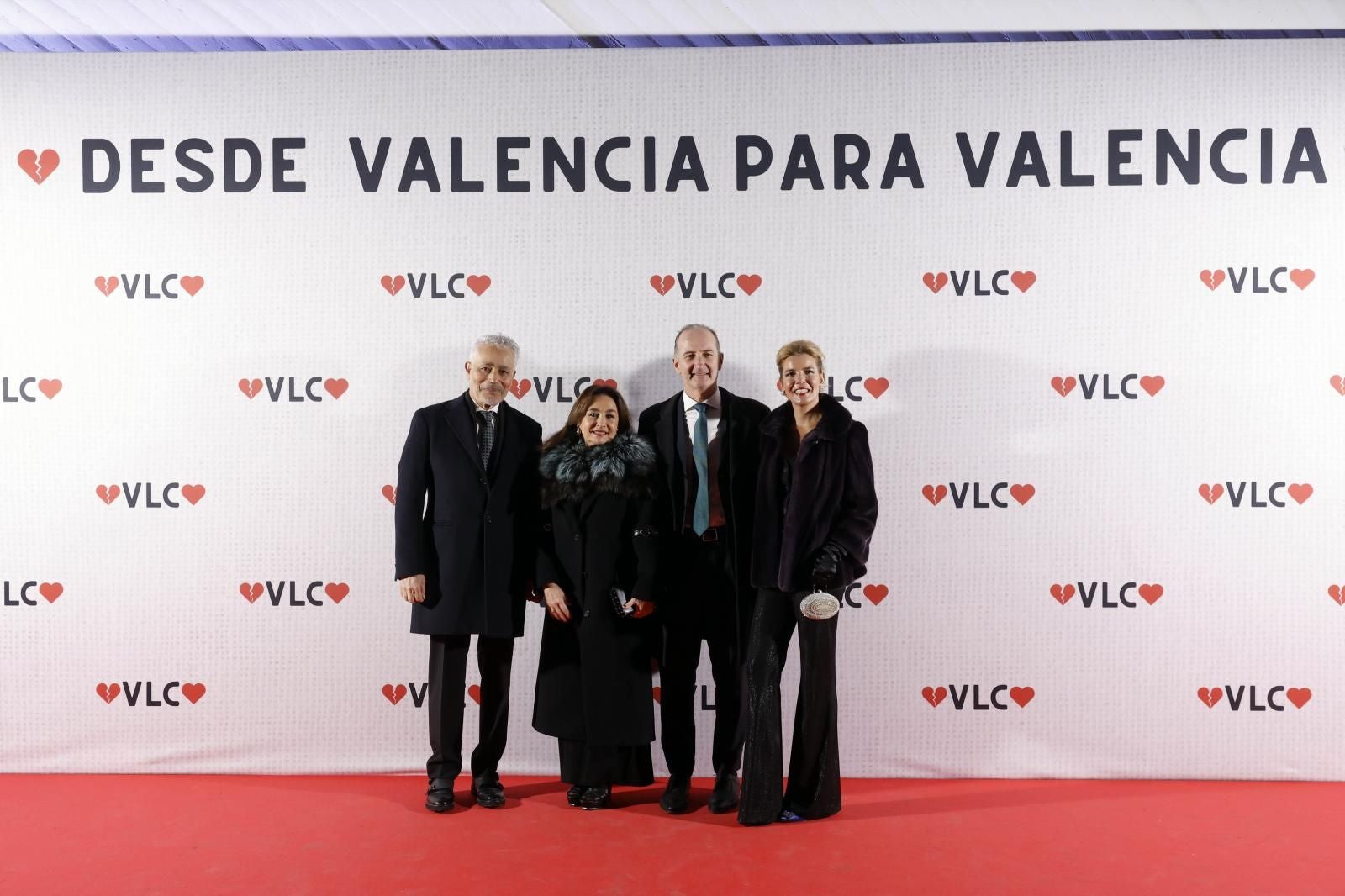 FOTOS | Cena solidaria &#039;Desde Valencia para Valencia&#039;