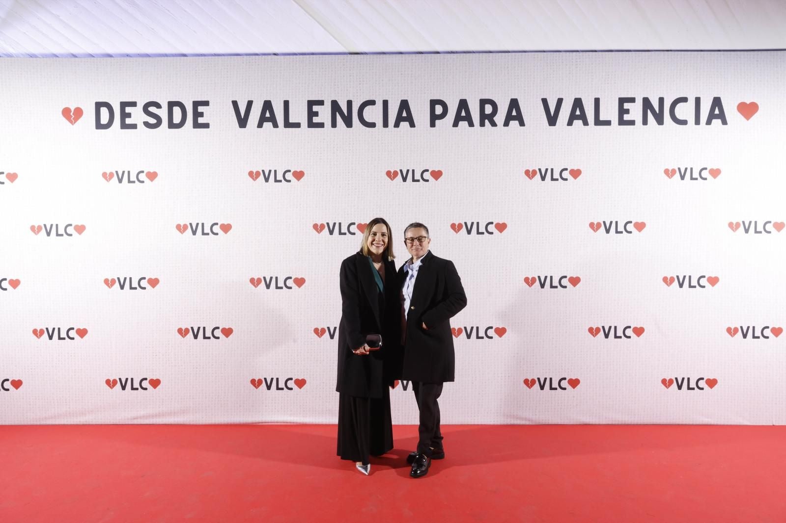 FOTOS | Cena solidaria &#039;Desde Valencia para Valencia&#039;