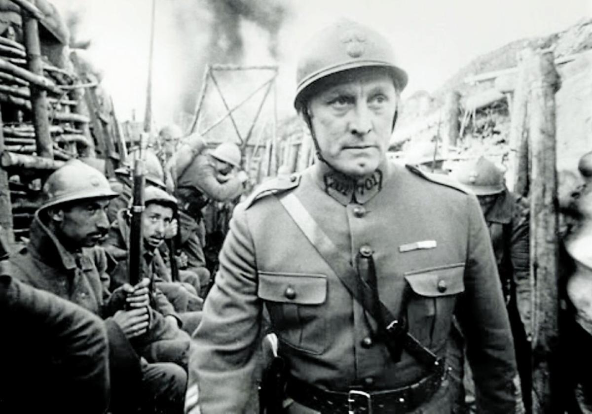 Kirk Douglas en 'Senderos de gloria', una película de Kubrick.