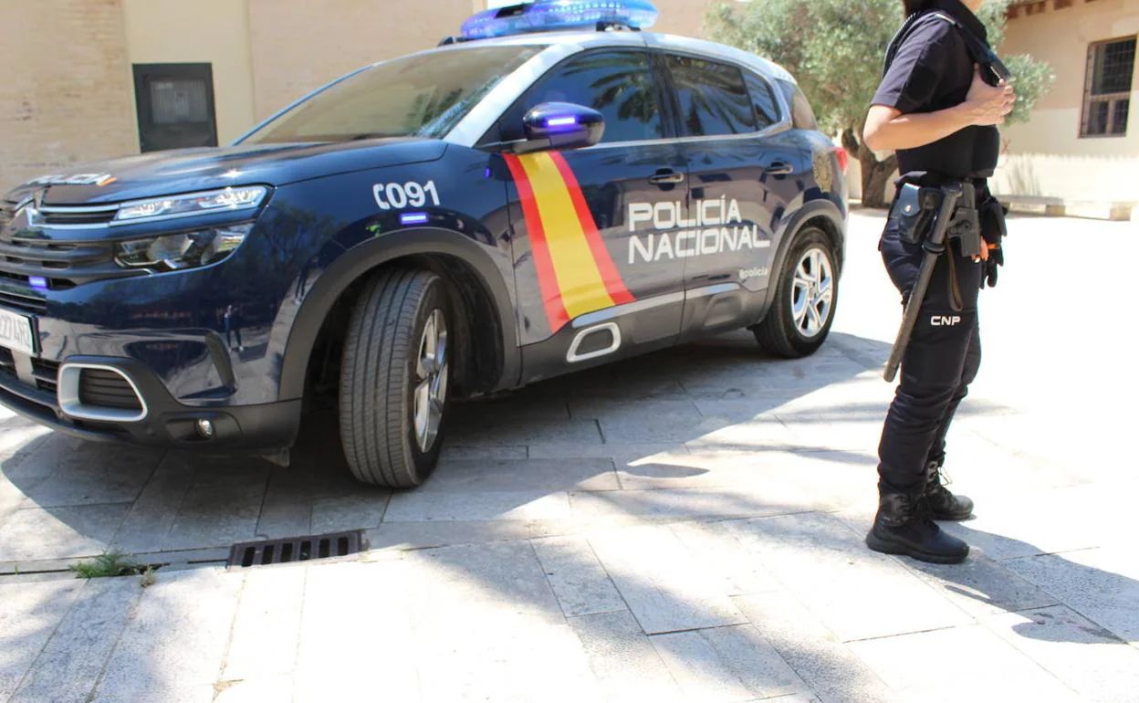 Imagen de archivo de un coche de la Policía Nacional.