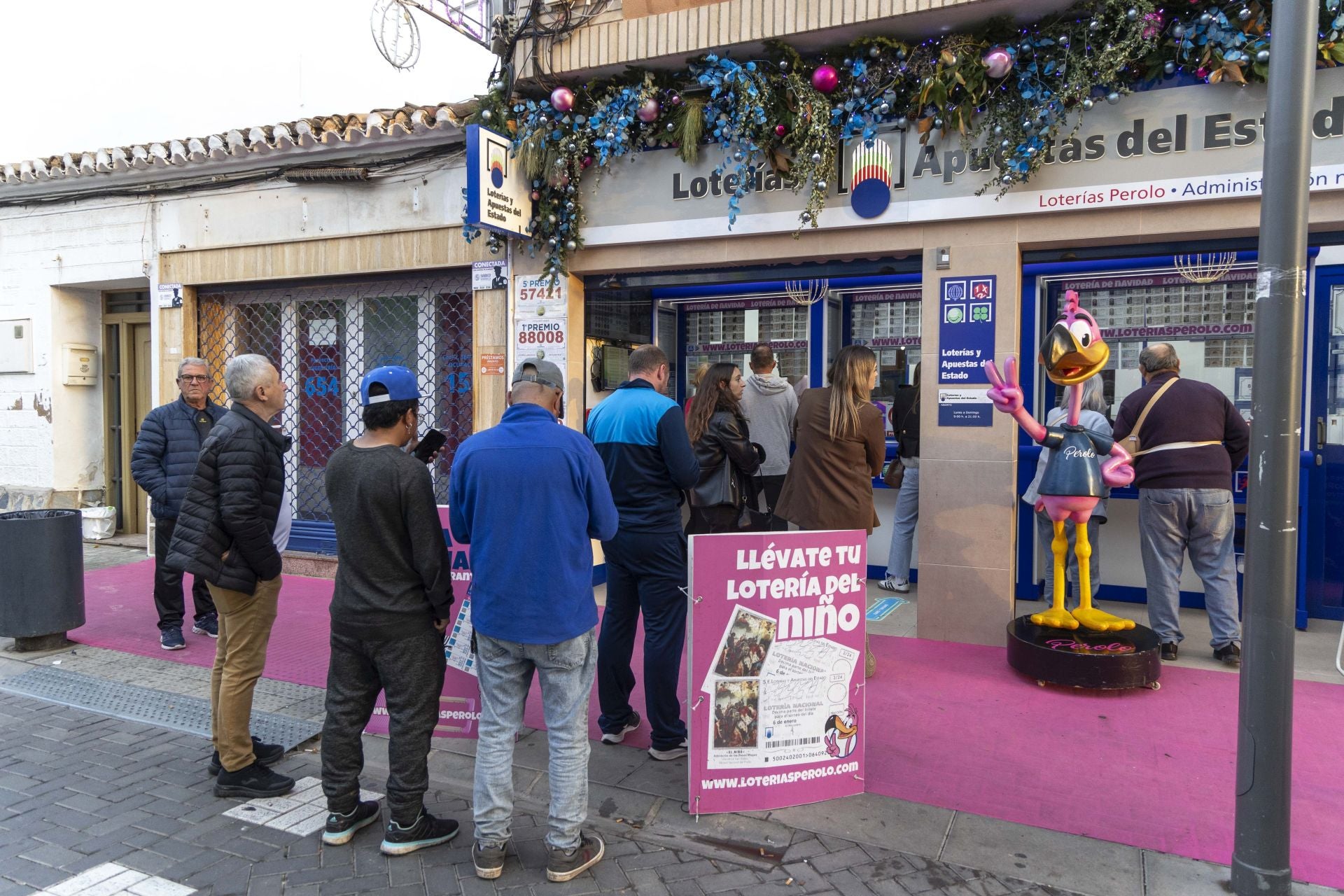 La Bonoloto del viernes deja un premiazo de 82.236,92 euros en un centro comercial y un cruce entre carreteras