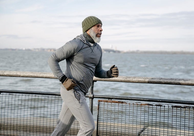 Cómo mantener la motivación para correr en invierno (y no abandonar en Navidad)