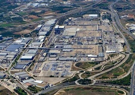 Vista aérea de la factoría de Ford en Almussafes.