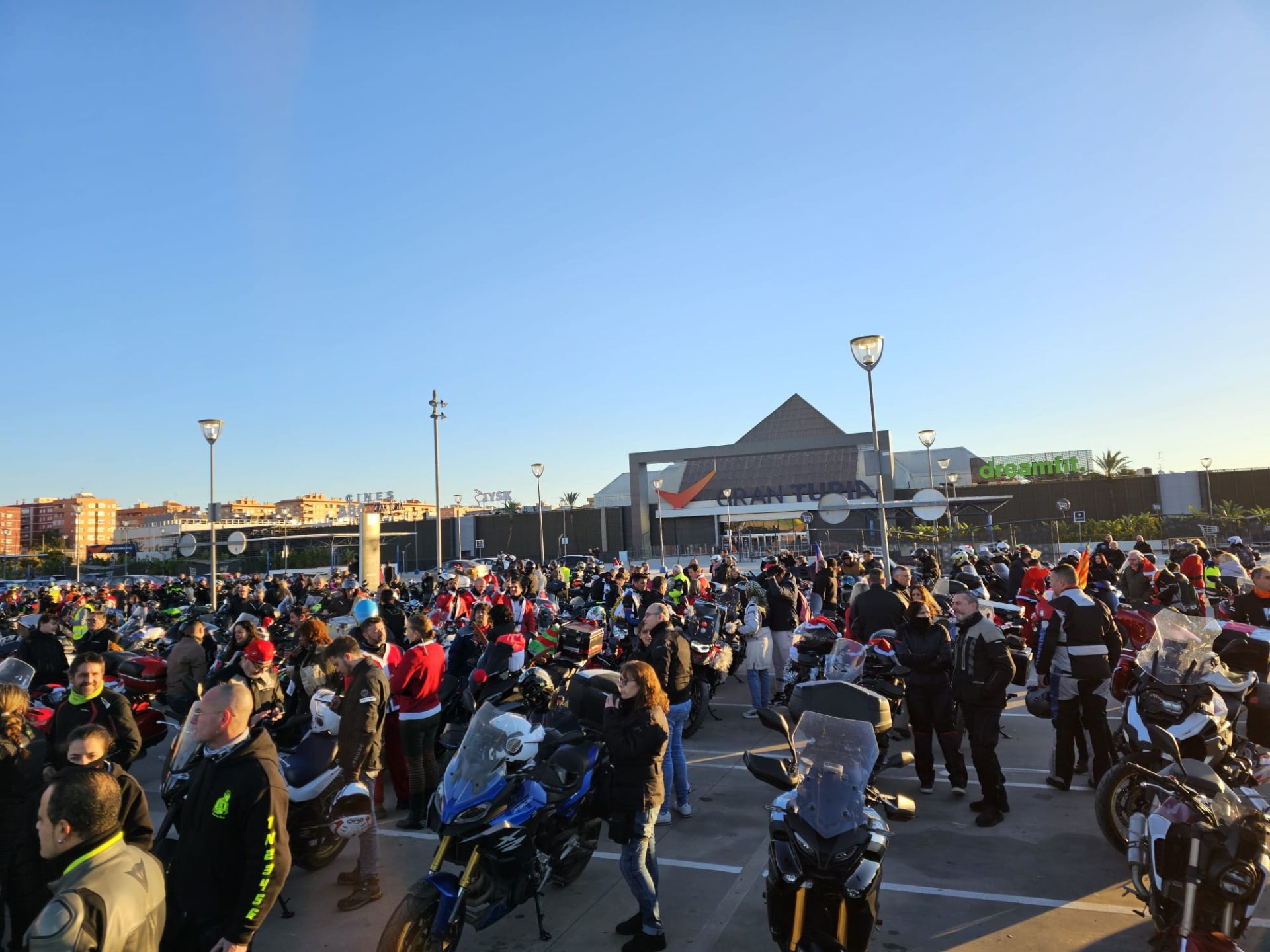 Fotos de la cabalgata motera en Valencia