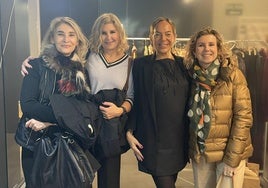 Begoña Basterra, Cristina García Tamarit, Paula Alcón y Chela García Tamarit.