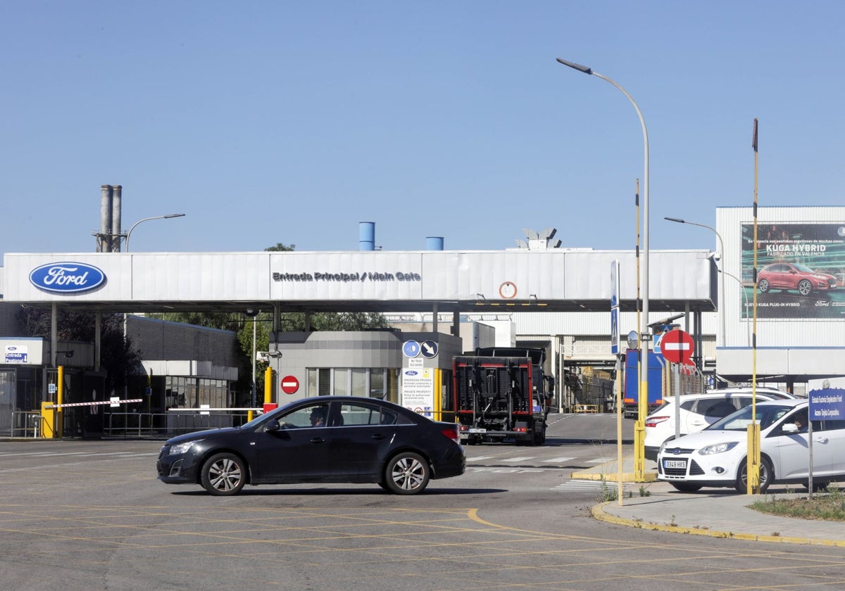 Exterior de la planta de Ford Almussafes.