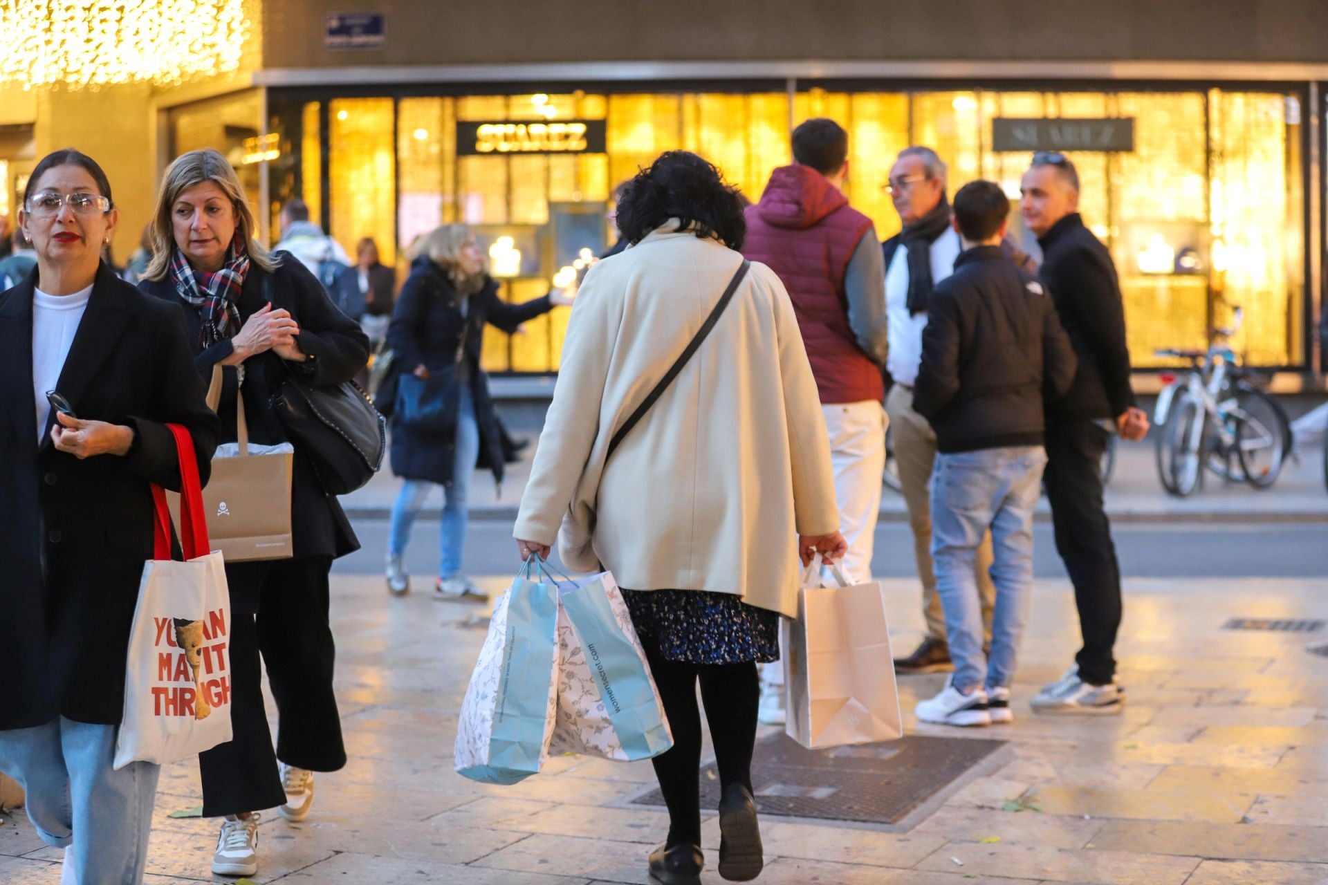 Compras navideñas y tardeo este sábado en Valencia