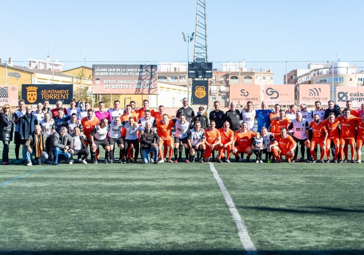 Todos los protagonista de esta jornada de solidaridad en el Sant Gregori