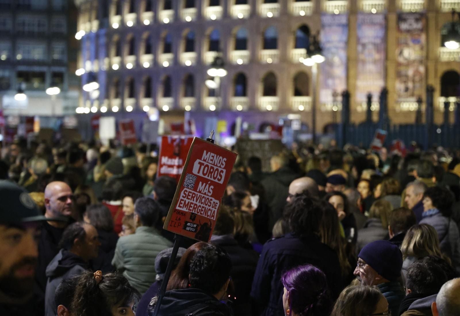 FOTOS | Tercera manifestación en Valencia contra la gestión política de la dana