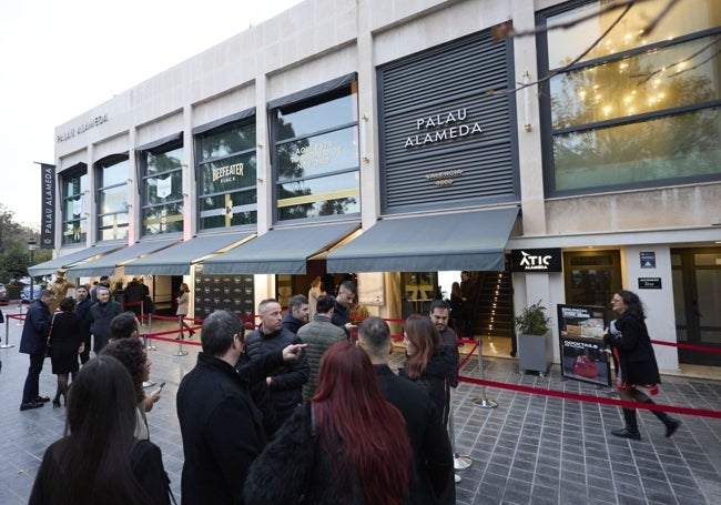 Entrada al tardeo de Nochevieja de 2023 de Palau Alameda.