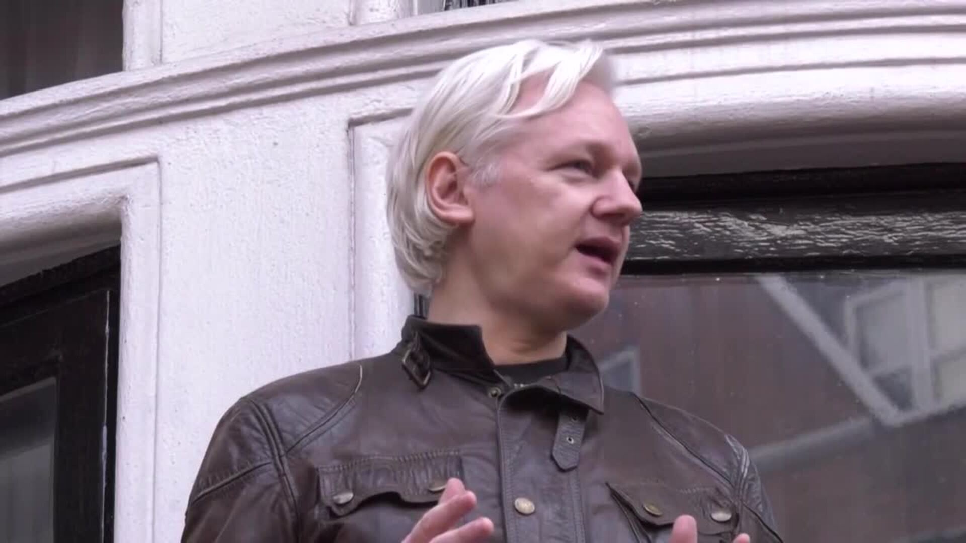 La Justicia británica reclama a EEUU garantías sobre Assange para decidir sobre su extradición