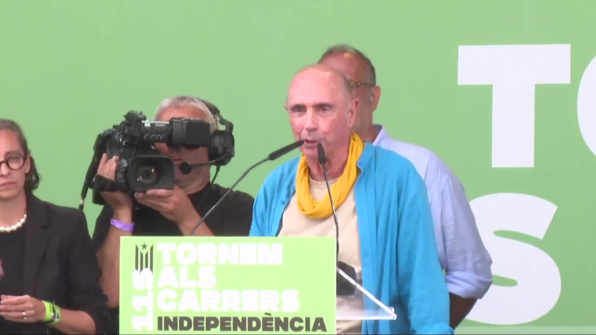 Llach (ANC) ofrece la ayuda de las entidades "para vehicular" al independentismo