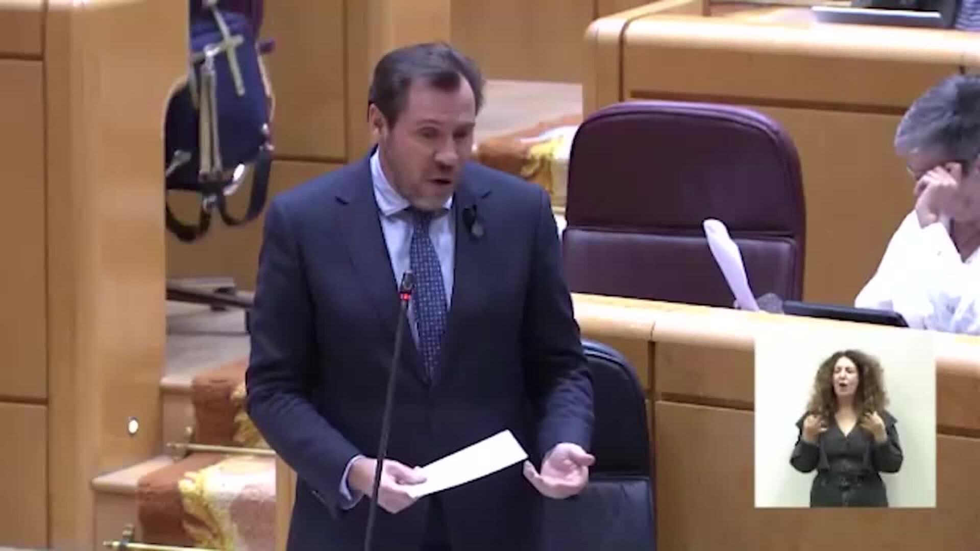 Puente admite que la frecuencia aérea entre Menorca y Madrid es insuficiente