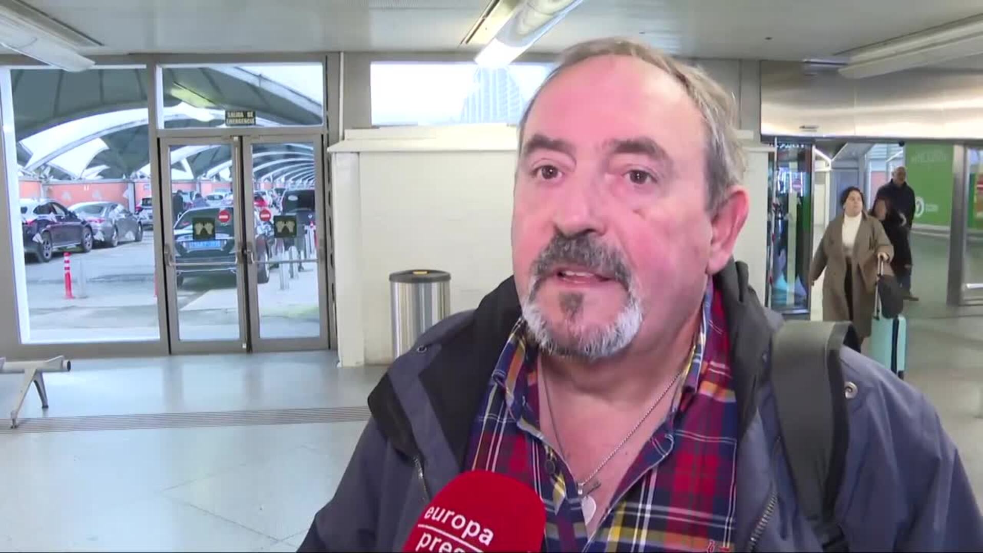 Viajeros llegan a Madrid desde Málaga tras restablecerse los servicios de Alta Velocidad