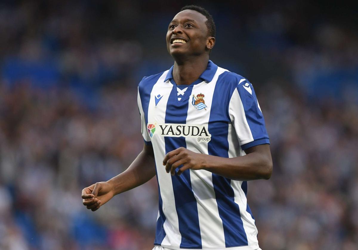 Umar Sadiq, con la Real Sociedad.